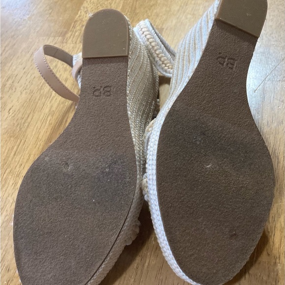 BeautifulBp shoes  platform heels size 10 ,4.5 “tall - Picture 6 of 8